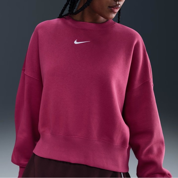 Women’s Nike Phoenix Fleece Oversized Crop Crewneck Sweatshirt - Picture 1 of 5